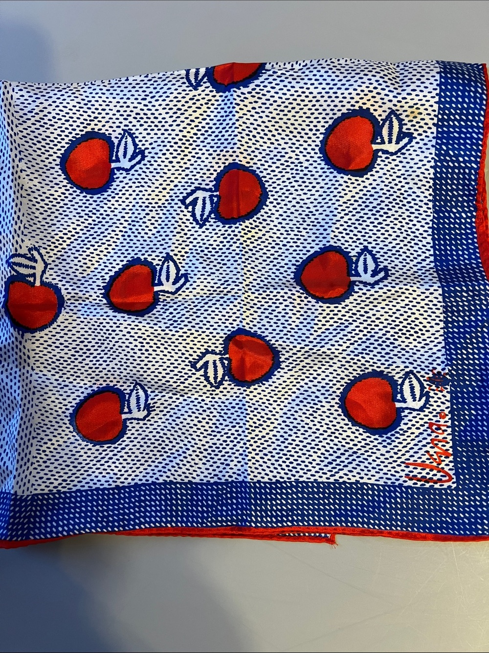 Vintage RARE  Vera Neumann Blue & Red Apple Print Scarf - 22" x 22" 1970’s - Picture 6 of 7